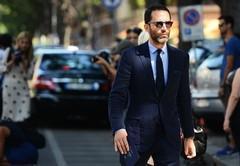 Style Guide | How To Accessorise A Navy Blue Suit