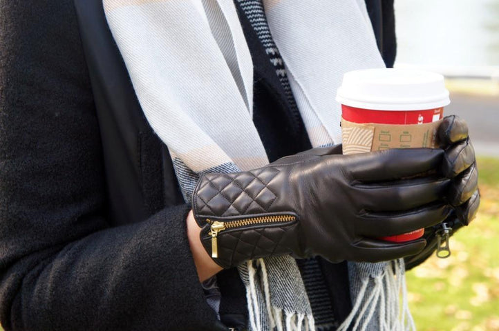 A Blogger Wears Black: Quilted Leather Gloves