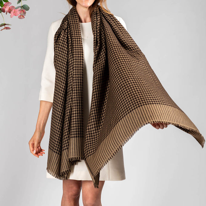 Chocolate and Hazelnut Houndstooth Cashmere Shawl