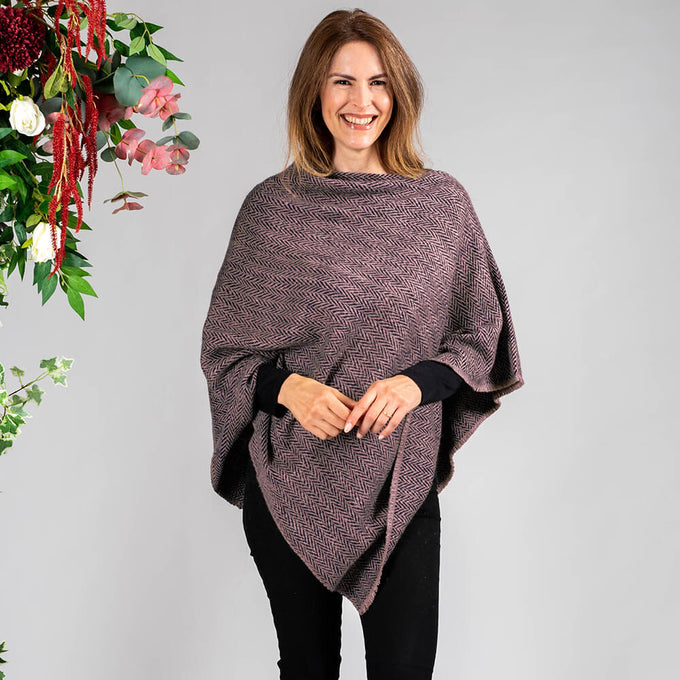 Hand Woven Burgundy & Natural Chunky Cashmere Poncho