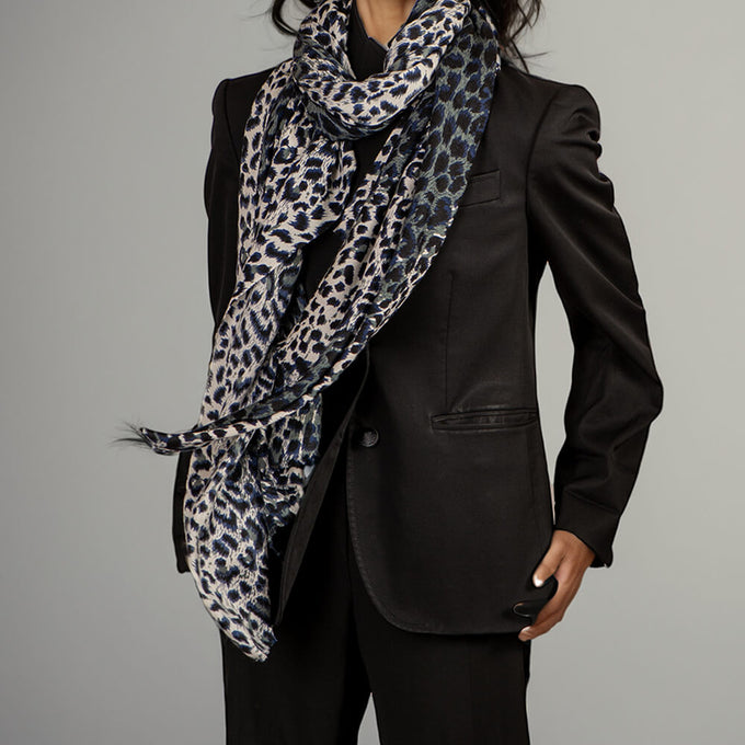 IMPERFECTLY YOURS: Midnight Navy Leopard Print Cashmere and Silk Scarf