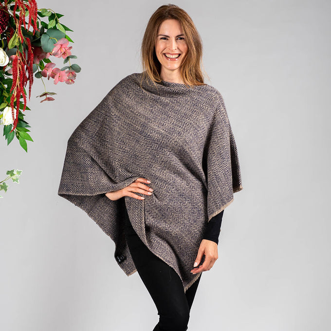 Hand Woven Navy & Natural Chunky Cashmere Poncho