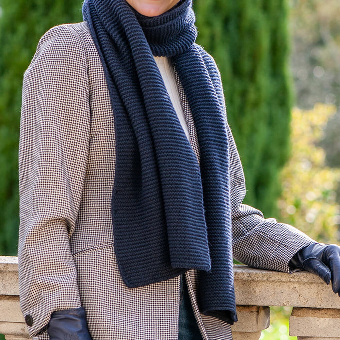 Superluxe Classic Navy Italian Cashmere Scarf