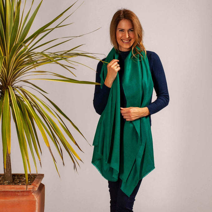 Emerald Green Handwoven Cashmere Shawl