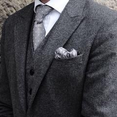 Style Guide | How To Accessorise A Grey Suit