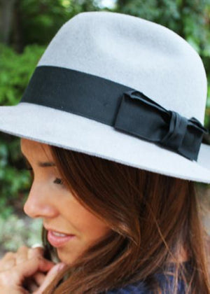 A Blogger Wears Black: Brompton Fur Felt Fedora