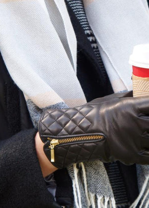 A Blogger Wears Black: Quilted Leather Gloves