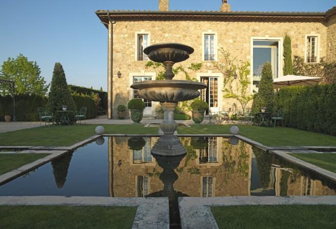 Love Is All Around: 5 Luxury Romantic Getaways