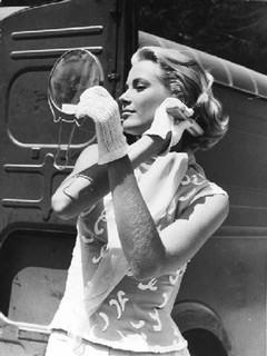 Summer Glove Affair