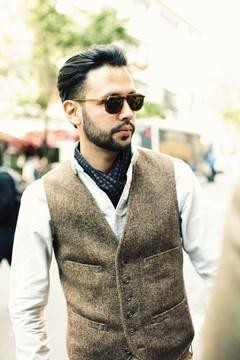 How To Tie A Cravat
