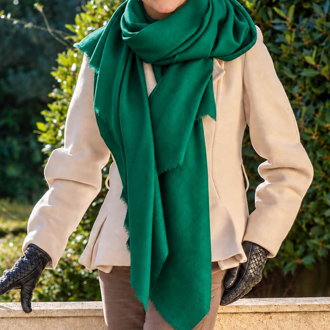 Emerald Green Cashmere and Silk Oversize Wrap