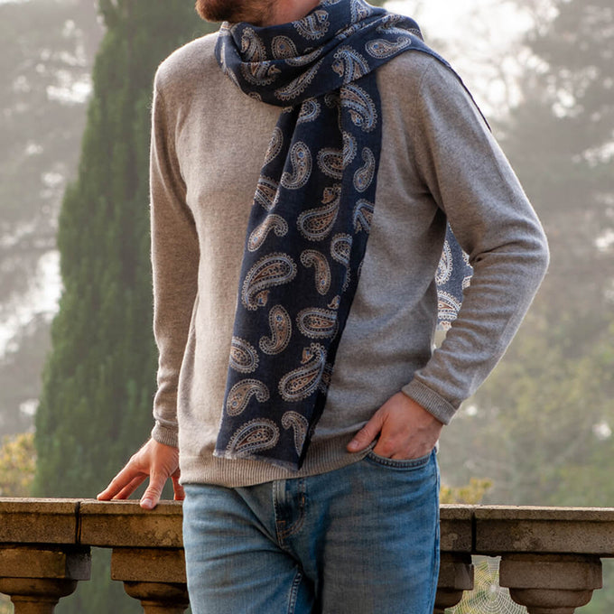 Todi Navy Paisley Wool Scarf