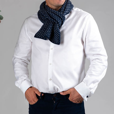 Navy ‘Chain’ Double Faced Cashmere Neck Warmer