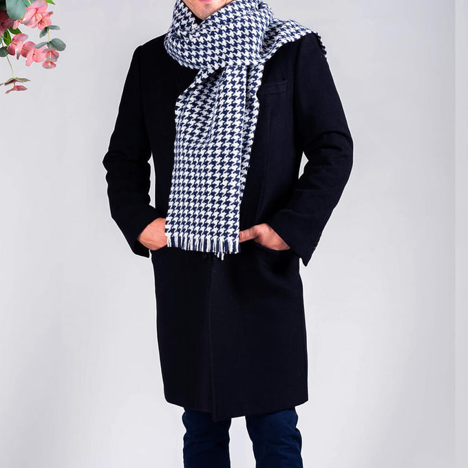 Deluxe Navy and Ivory Houndstooth Cashmere Scarf