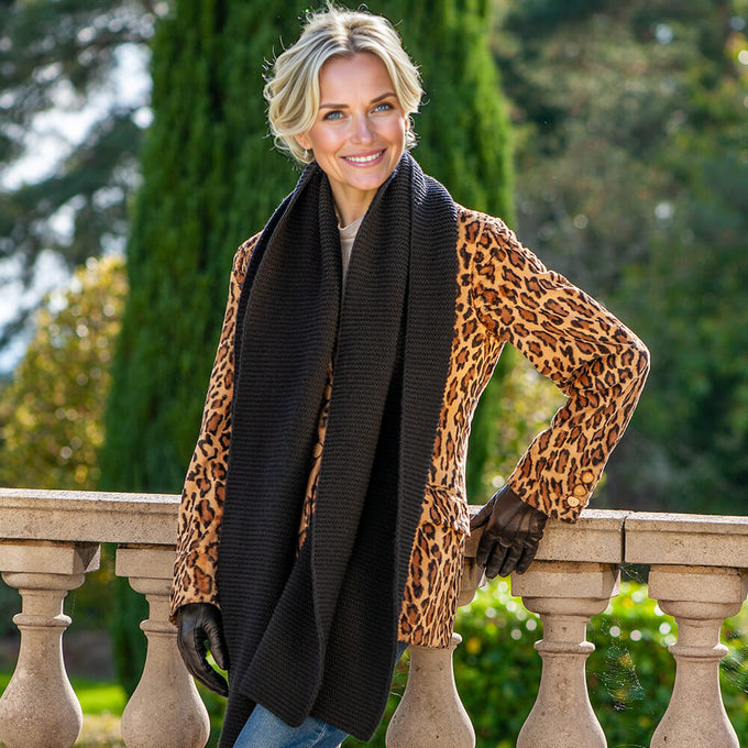 Superluxe Classic Black Italian Cashmere Scarf