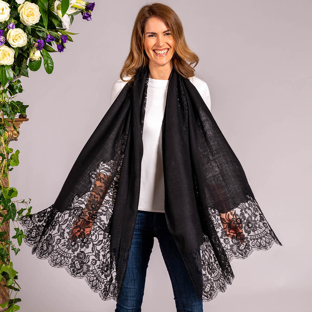 Black Cashmere and Chantilly Lace Shawl â Black.co.uk