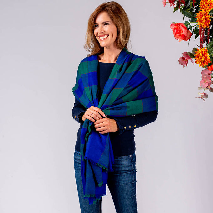 Emerald and Sapphire Check Cashmere Ring Shawl