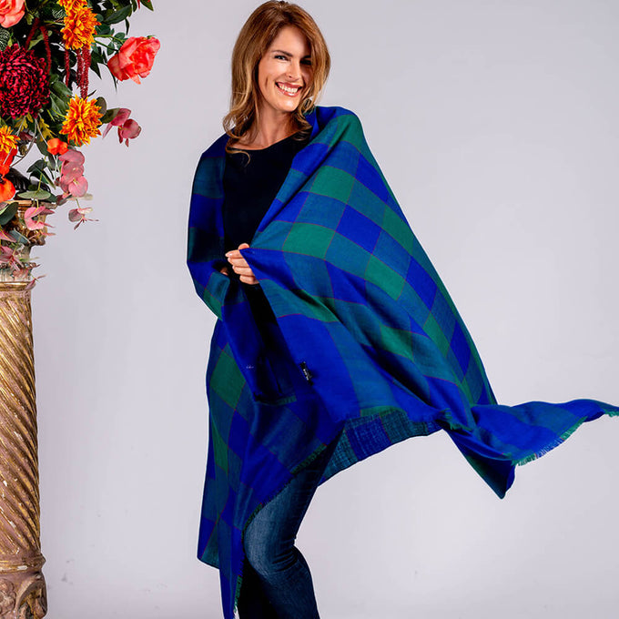 Emerald and Sapphire Check Cashmere Ring Shawl