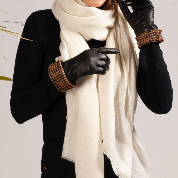Ladies Black Italian Leather Gloves with Houndstooth Cuffs – Cashmere Lined