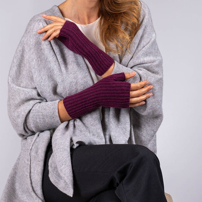 Ladies Purple Mid Length Cashmere Wrist Warmers