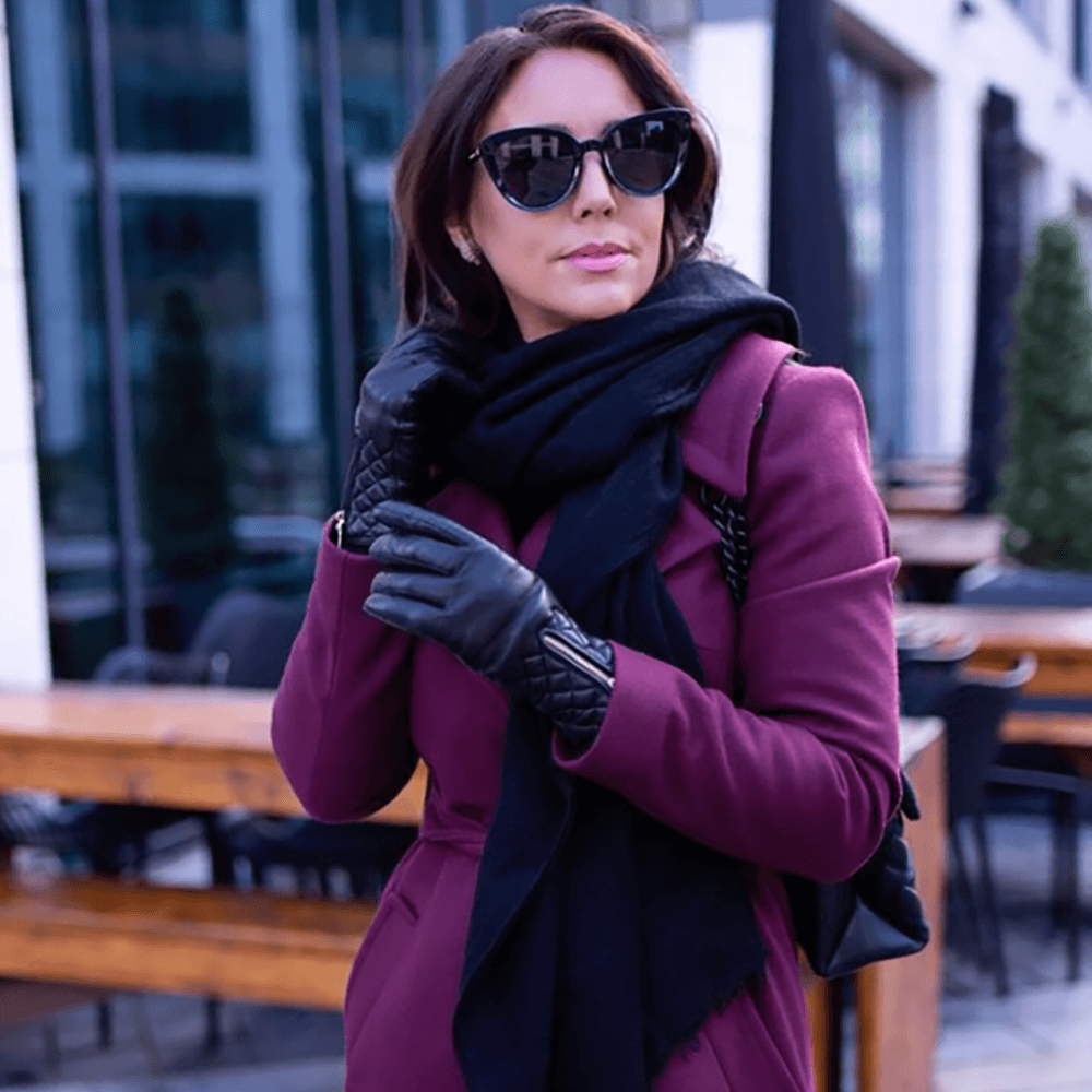 Velma Quilted Leather Gloves Black main image 0